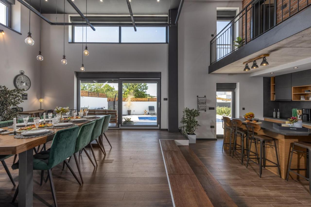 Villa Stric Toni Pakoštane エクステリア 写真