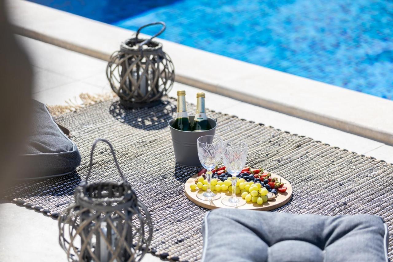 Villa Stric Toni Pakoštane エクステリア 写真